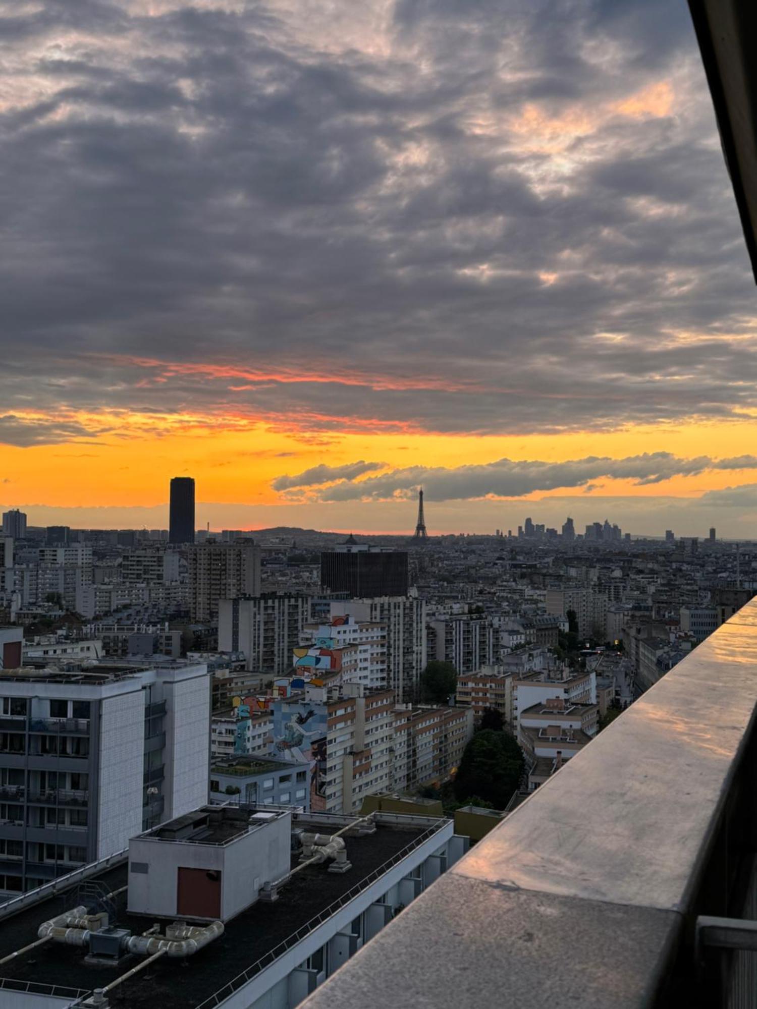 Gasthof Eiffel Tower View Terrace Paris